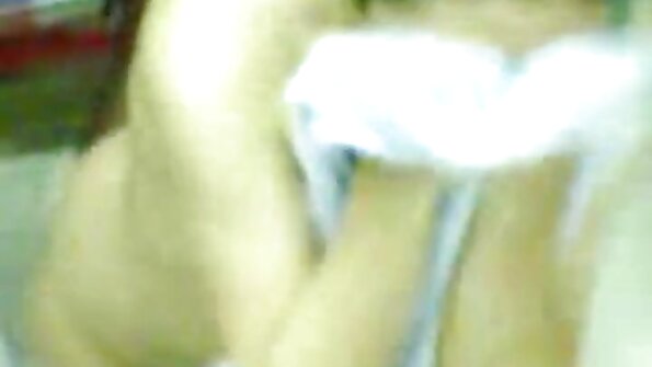 أحب سكس اخوات محارم مترجم فمها حول قضيبي بينما أستمر رأسها مص لي قاسية