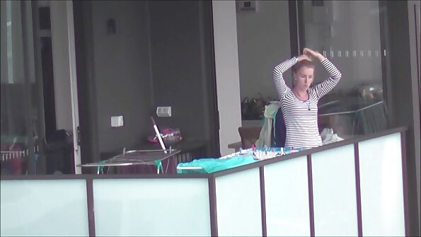 مثير سكس اجنبى اخوات الحبيب في ملابسها الداخلية