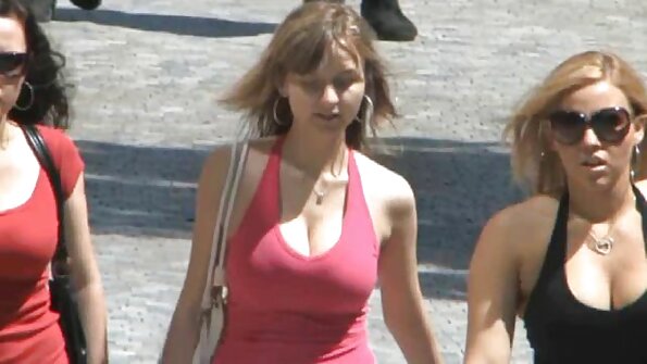 تقسيم زوجته الضعف مع الغرباء بعد منحهم سكس اخوات مترجم عربي رئيس
