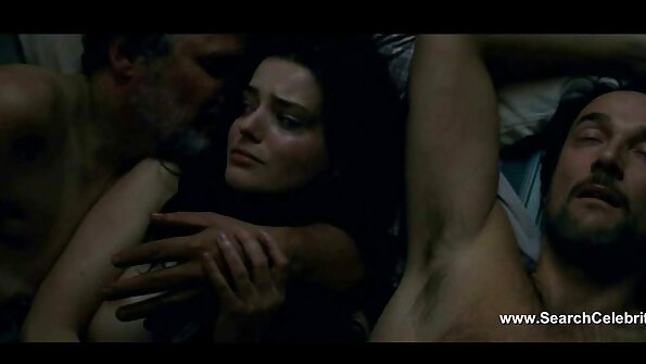 لاتينا روكسانا كان سكس اخوات مترجم متحمس جدا عن مص أن ديك وأكثر من ذلك لها نائب الرئيس